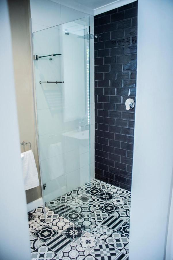 Villa Seven On Flora- Hot Tub, Modern With Amazing Outside Area Hermanus Exterior foto